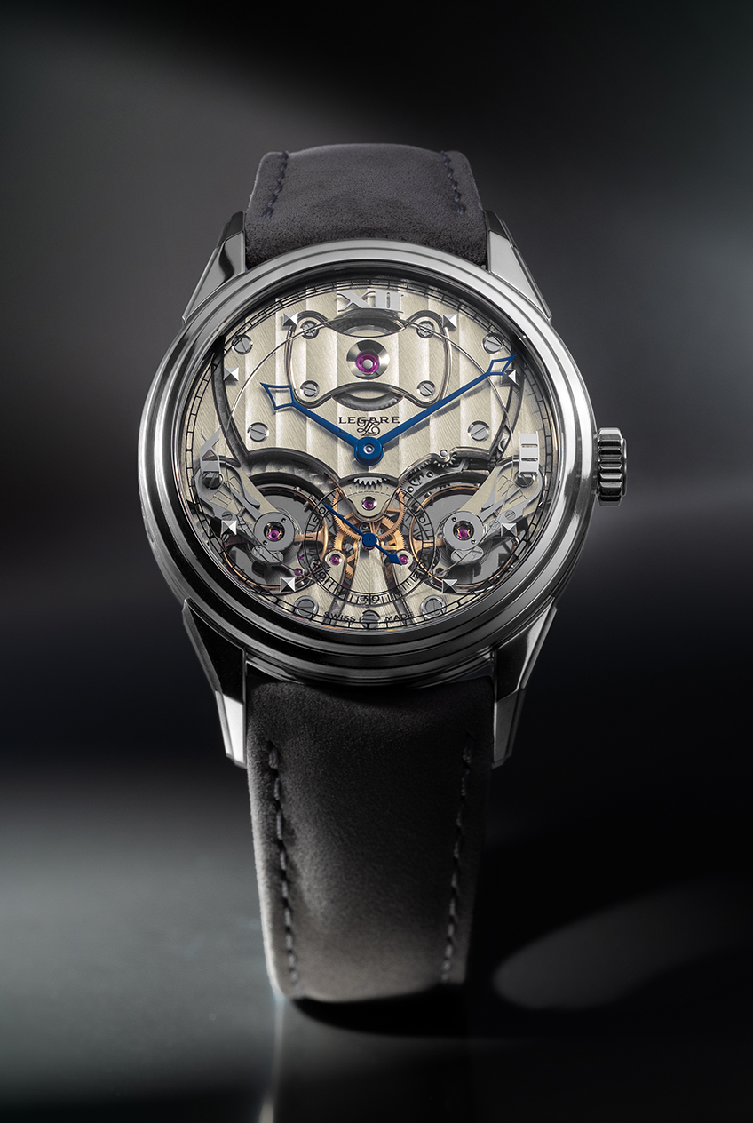Legare-Elegant-Wrist-Vertical-Elegant-FV